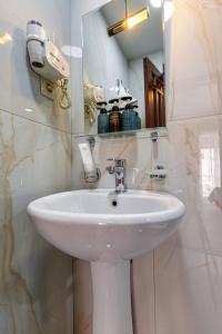 Nochnoy Kvartal - 107