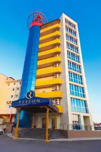 Reston & Spa - 1
