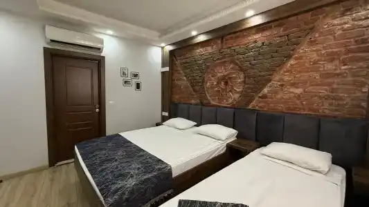 Han Suite - 4
