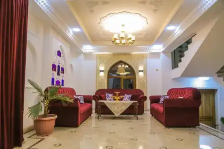 Khurjin - 13