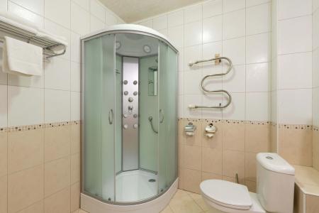 Lancaster Court - 42