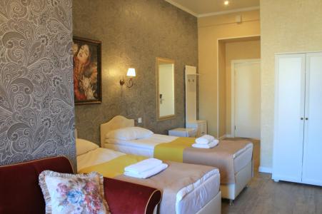 Art Nuvo Palace - 78