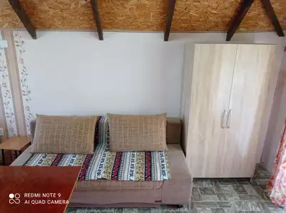 Podsolnukhi Guest House - 82