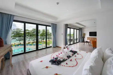 Royal Yao Yai Island Beach Resort - 24