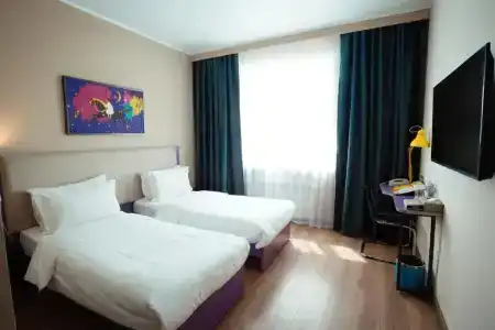 City Hostel - 9