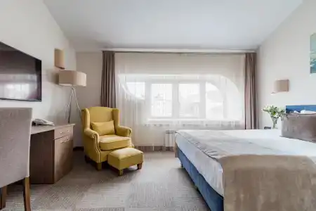 Stariy Dvorik on Orlovskaya - 79