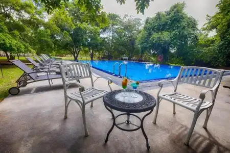 Kassapa Lions Rock - 1