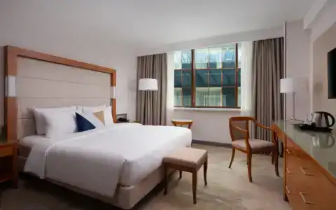 Courtyard by Marriott City Center - 51