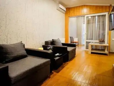 Toma's House - 8
