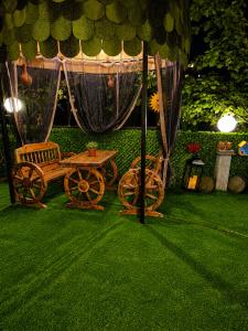 New Batumi with Balcony & View Guest House - 14