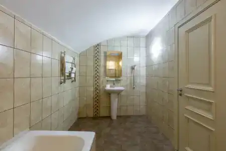 Business - Vremena Goda Taganskaya - 75