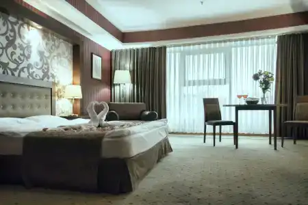 Diplomat by AGs Group - 57