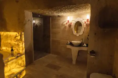 Solo Cave Suites - 94