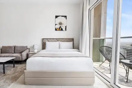 Unlock Metropolis Apartment - 135