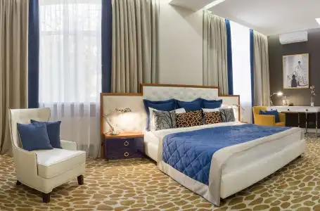 Mirax Sapphire Boutique - 30