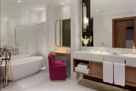 Grand Hyatt - 22
