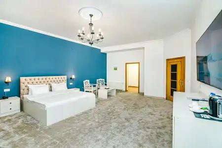 Art Club Suites - 21