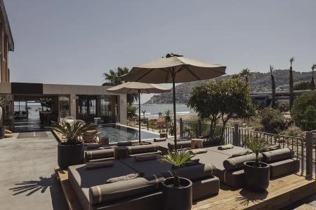 En VIE Beach Boutique - Adults Only - 11