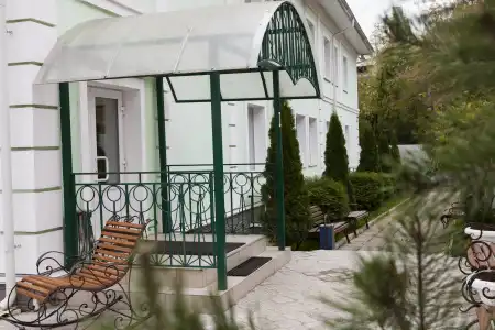 Tsentralnaya - 1
