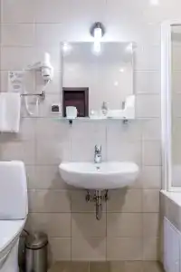 Stariy Dvorik on Orlovskaya - 94