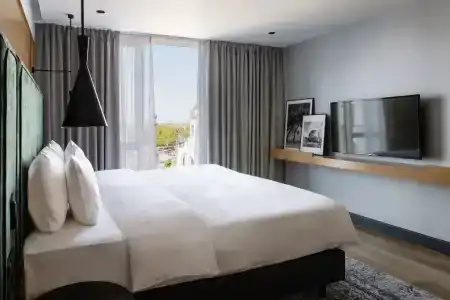 Radisson Blu - 80