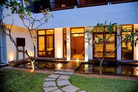 Goldi Sands - 46