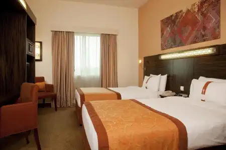 Holiday Inn Express Internet City, an IHG - 5