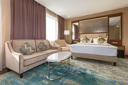 Best Western Plus - 67