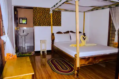 Zanzi Rest Bungalow - 49