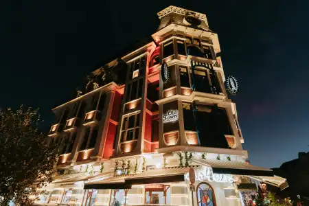 Old Town - 1