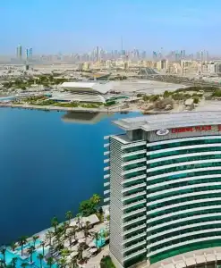 Crowne Plaza Festival City - 1