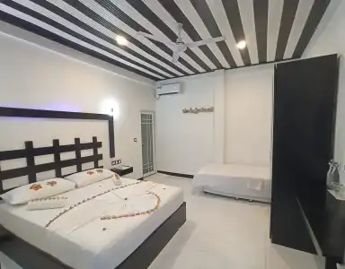 Dhonfulhafi Beach View & Spa - 15