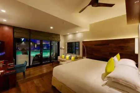 The Fortress Resort & Spa - 37