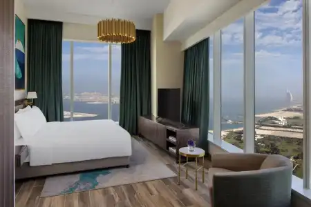 Avani + Palm View Dubai & Suites - 32