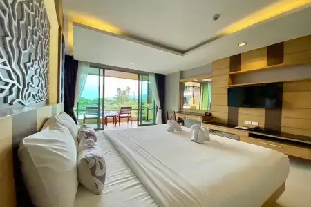 Aqua Resort Phuket - Near Beach and Chalong Pier - 40