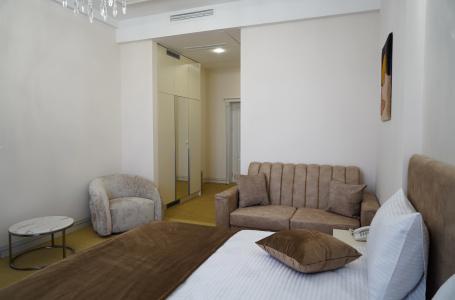 Igit Plaza - 63