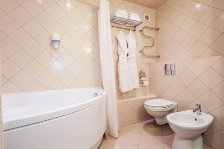 Охтинская - 117