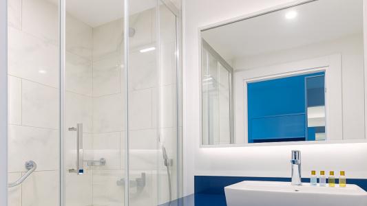 Orbi City Batumi - A Block - Deluxe Family Apartment - 13