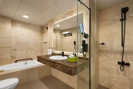 La Quinta by Wyndham Dubai Jumeirah - 29