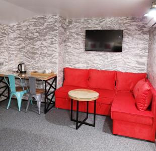 Na Mikhaylovskoy 9 - 124