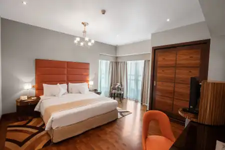City Premiere Deluxe Apartments - 5