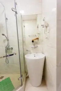 VIP Paris Yacht Hôtel & Spa - 77