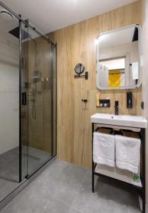 Хостел - Коливинг Community Heroes - 124