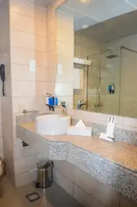 VOGO Grand - Formerly Best Western Plus Academic City - 22