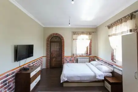 Talgarskaya Skazka Guest House - 1