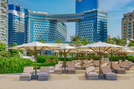 NH Collection The Palm - 0