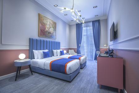 Heritage & Suites - 3