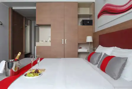 Ramada By Wyndham Yekaterinburg & Spa - 55