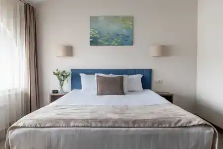 Stariy Dvorik on Orlovskaya - 81