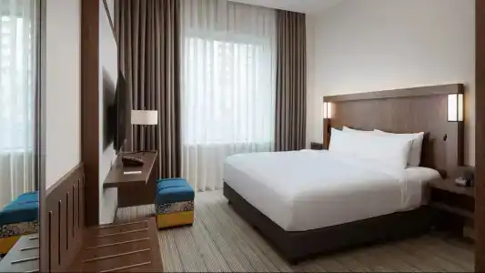 Courtyard by Marriott - 14